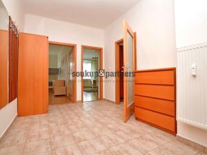 Pronájem bytu 3+1, Praha - Vršovice, Novorossijská, 98 m2
