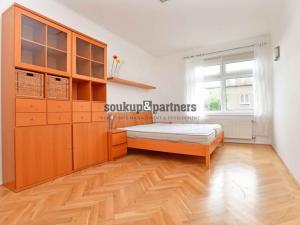 Pronájem bytu 3+1, Praha - Vršovice, Novorossijská, 98 m2