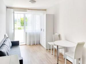 Prodej ubytování, Praha - Prosek, Litvínovská, 80 m2