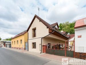 Prodej vícegeneračního domu, Praha - Kyje, Tálínská, 270 m2