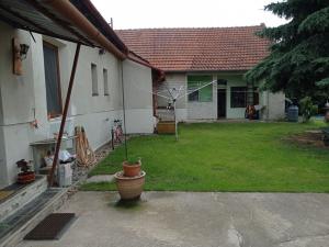 Prodej rodinného domu, Březí, Kostelní, 280 m2