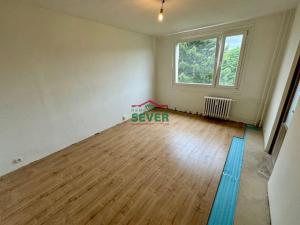 Prodej bytu 1+1, Hostomice, Školní náměstí, 36 m2