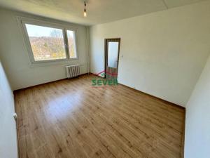 Prodej bytu 1+1, Hostomice, Školní náměstí, 36 m2