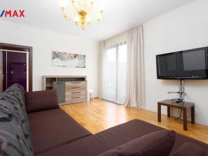 Prodej bytu 2+kk, Karlovy Vary, Libušina, 70 m2