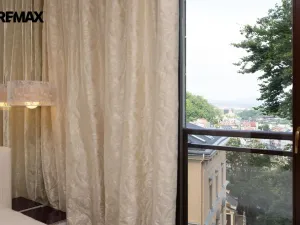 Prodej bytu 2+kk, Karlovy Vary, Libušina, 70 m2