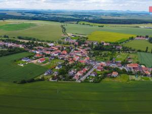 Prodej pole, Tuřany - Byseň, 27000 m2