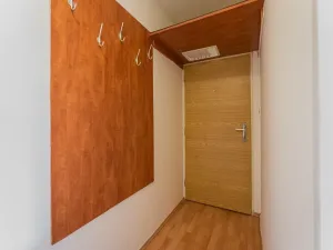 Pronájem bytu 1+kk, Praha - Smíchov, Holečkova, 26 m2