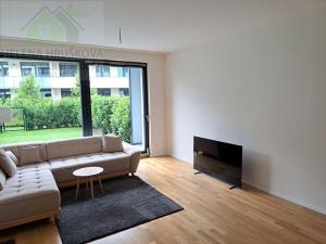 Pronájem bytu 4+kk, Praha - Žižkov, Krásova, 90 m2