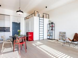 Pronájem bytu 1+kk, Praha - Holešovice, V háji, 53 m2