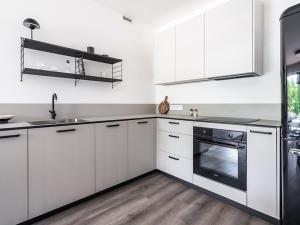 Pronájem bytu 3+kk, Praha - Malešice, Počernická, 77 m2