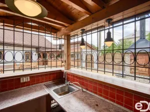 Prodej restaurace, Hradešín, 178 m2