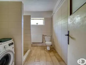 Prodej restaurace, Hradešín, 178 m2