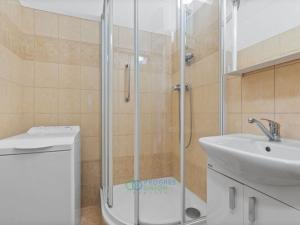 Prodej bytu 3+1, Bílovec, Radotínská, 70 m2