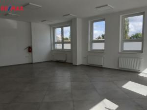 Pronájem komerční nemovitosti, Moravská Třebová - Předměstí, Komenského, 82 m2