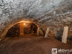 Prodej historického objektu, Loket, T. G. Masaryka, 562 m2