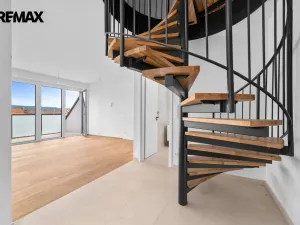 Prodej bytu 4+kk, České Budějovice - České Budějovice 6, Chelčického, 115 m2