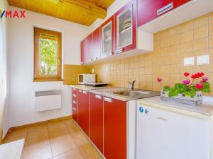 Prodej apartmánu, Hrdějovice, 500 m2