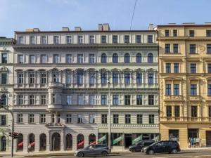 Pronájem obchodního prostoru, Praha - Žižkov, Seifertova, 62 m2