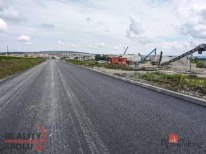 Prodej pozemku pro komerční výstavbu, Uherský Brod, Škrlovec, 5000 m2