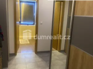 Pronájem bytu 1+kk, Praha - Dolní Chabry, K Beranovu, 43 m2