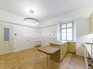 Pronájem bytu 2+kk, Praha - Malá Strana, Nosticova, 39 m2