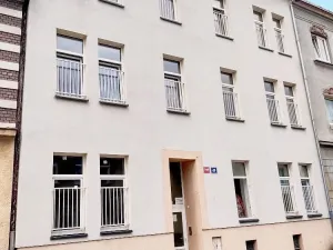 Pronájem bytu 1+kk, Ústí nad Labem - Předlice, Prostřední, 36 m2