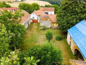 Prodej rodinného domu, Vinařice, 530 m2