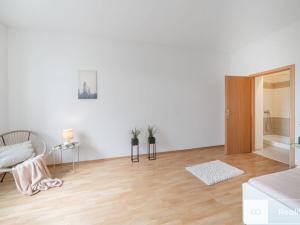 Prodej bytu 2+kk, Praha - Žižkov, Husinecká, 45 m2