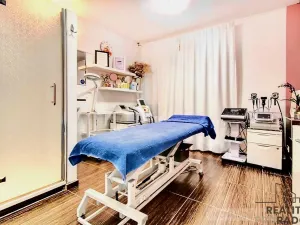 Prodej obchodního prostoru, Praha - Žižkov, Jeseniova, 107 m2