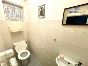 Prodej rodinného domu, Valy, Borová, 195 m2