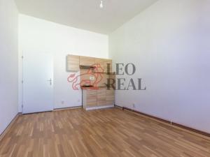 Pronájem bytu 2+kk, Strašice, 43 m2