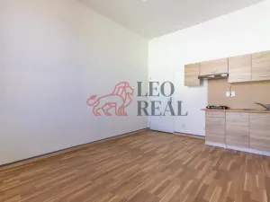 Pronájem bytu 2+kk, Strašice, 43 m2