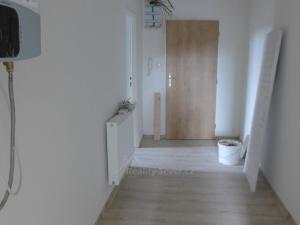 Pronájem bytu 3+1, Skalice u České Lípy, 87 m2