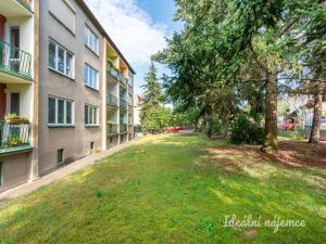 Pronájem bytu 4+kk, Praha - Záběhlice, Karafiátová, 68 m2
