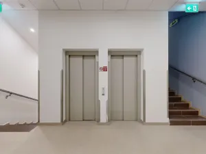 Pronájem kanceláře, Ústí nad Labem - Ústí nad Labem-centrum, Masarykova, 1700 m2