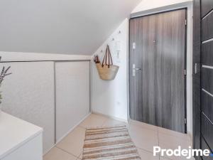 Prodej bytu 3+kk, Znojmo, Palliardiho, 66 m2