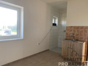 Pronájem výrobních prostor, Jalubí, 900 m2