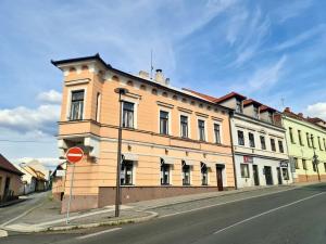 Pronájem komerční nemovitosti, Brandýs nad Labem-Stará Boleslav, Pekařská, 130 m2