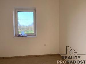 Prodej výrobních prostor, Jalubí, 900 m2