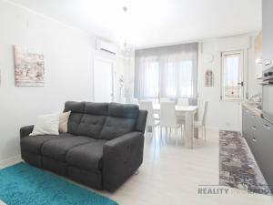 Prodej bytu 3+kk, Itálie, Roseto degli Abruzzi, 54 m2