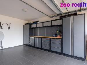 Prodej rodinného domu, Zbuzany, V Alejíčkách, 272 m2