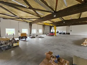 Pronájem výrobních prostor, Děčany - Solany, 500 m2