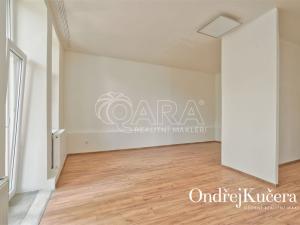 Prodej rodinného domu, Cvikov - Cvikov II, Žitavská, 400 m2