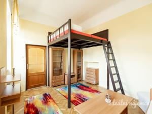 Pronájem bytu 1+1, Praha - Karlín, Pernerova, 37 m2