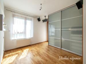 Pronájem bytu 4+kk, Praha - Záběhlice, Mattioliho, 100 m2