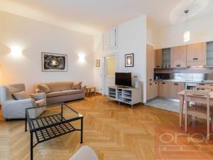 Pronájem bytu 2+kk, Praha - Malá Strana, Újezd, 75 m2