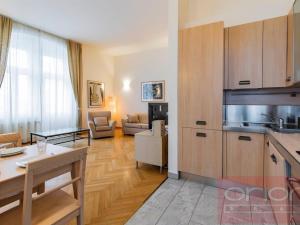 Pronájem bytu 2+kk, Praha - Malá Strana, Újezd, 75 m2
