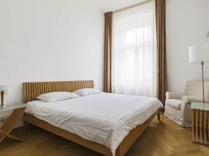 Pronájem bytu 2+kk, Praha - Malá Strana, Újezd, 75 m2