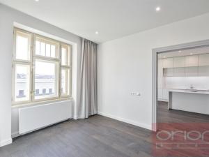 Pronájem bytu 4+kk, Praha - Vinohrady, Laubova, 142 m2