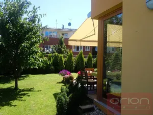 Pronájem rodinného domu, Praha - Jinonice, U dětského hřiště, 350 m2